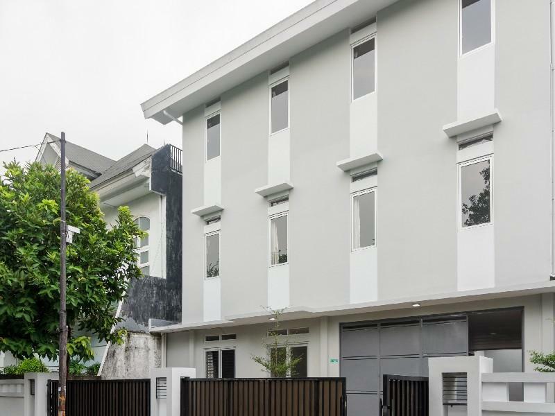 Hotel Reddoorz @ Cipete Raya Jakarta Exterior foto